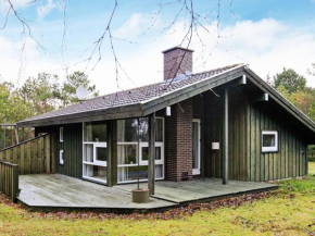 Three-Bedroom Holiday home in Farsø 4